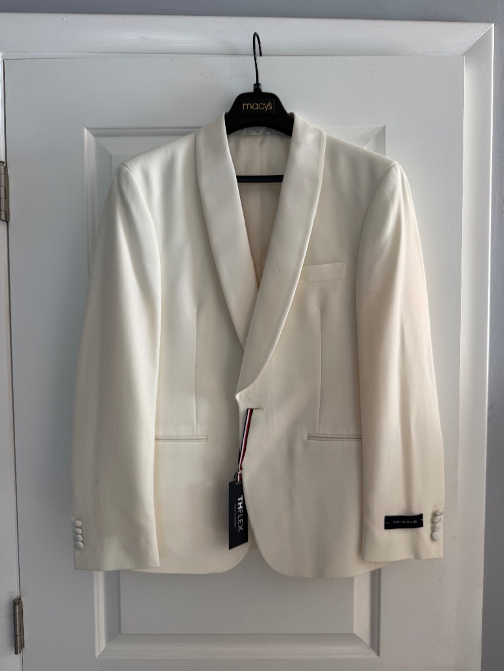 Men’s Dinner Coat